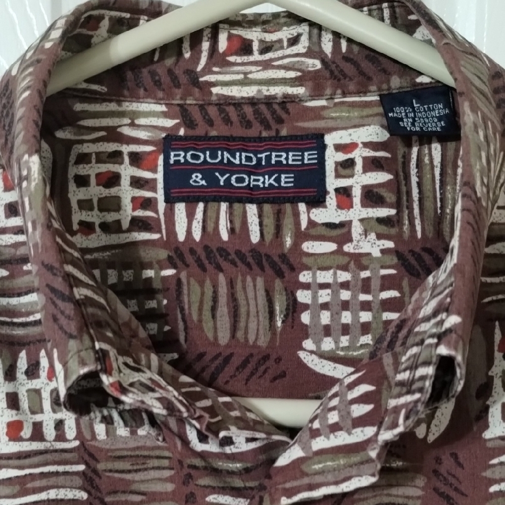 Roundtree & Yorke Men's Brown Patterned Shirt